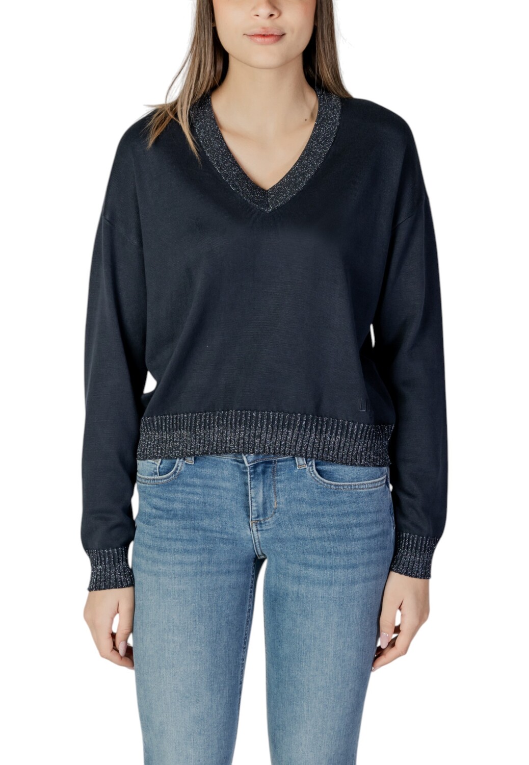 Свитер Liu Jo с v-образным вырезом, синий
Свитер Liu Jo с v-образным вырезом, синий