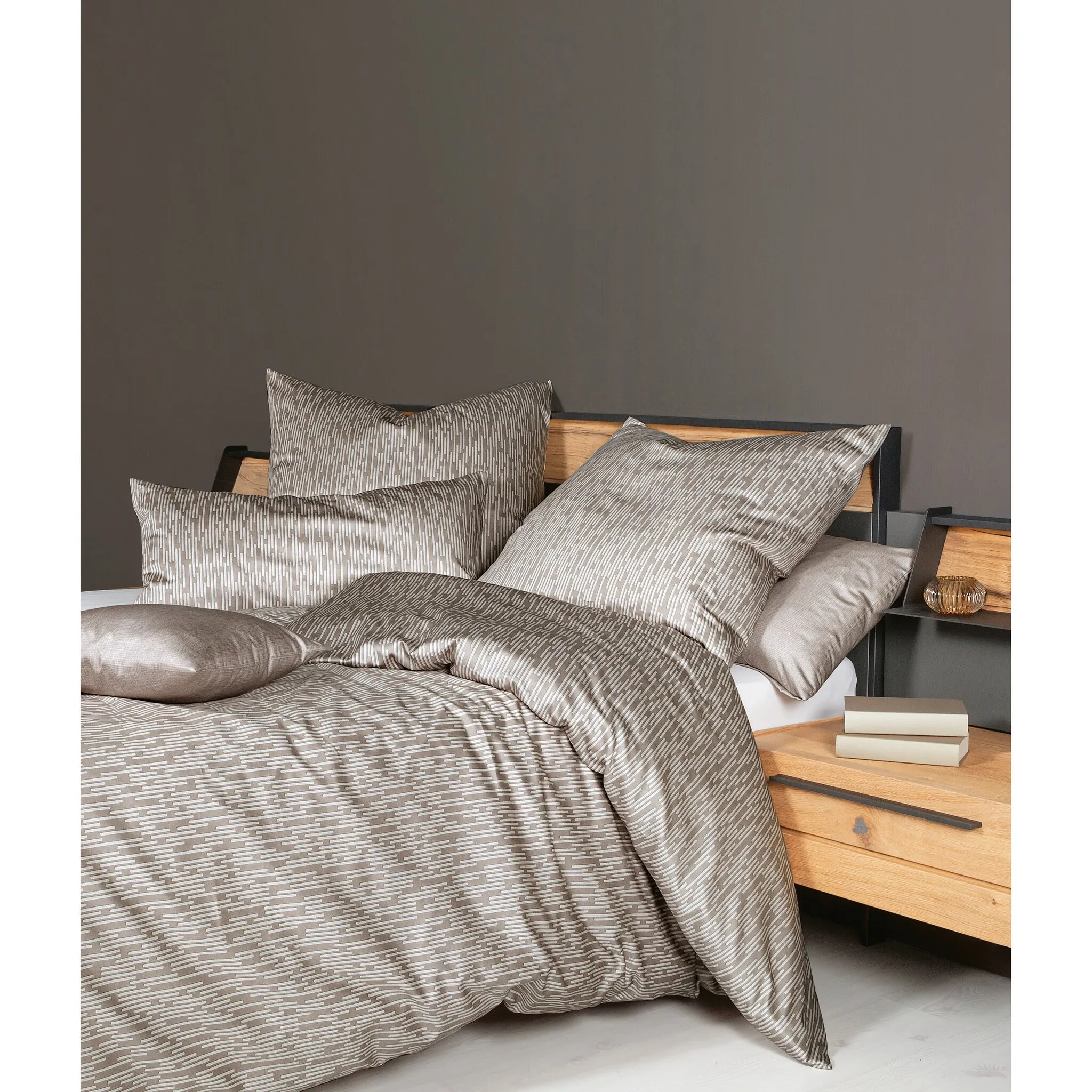 Постельное белье Janine «Интерлок-Джерси55097 07*155Х220.80х80», на молнии, цвет opalgrau
Постельное белье Janine «Интерлок-Джерси55097 07*155Х220.80х80», на молнии, цвет opalgrau