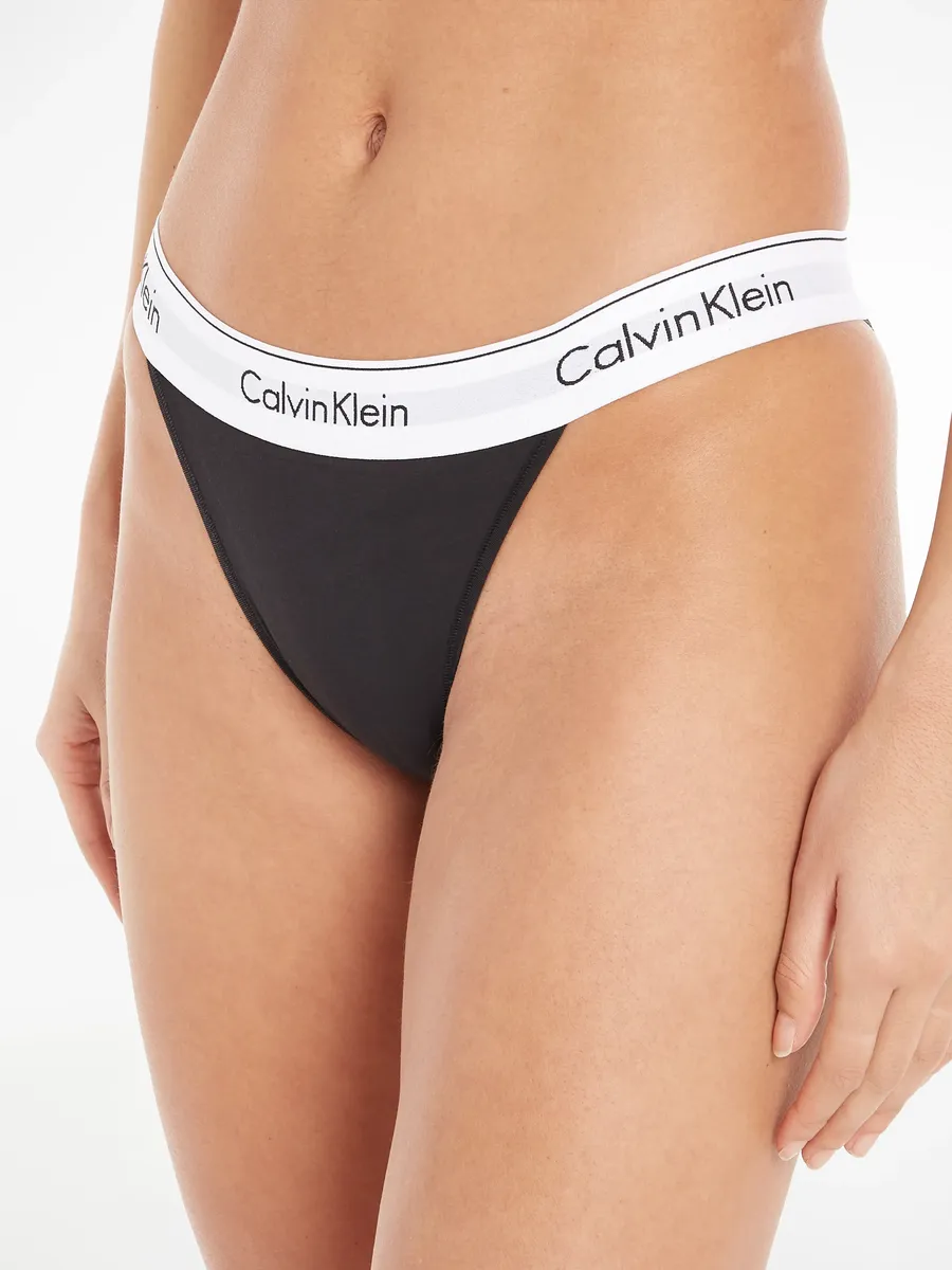 Т-стринги Calvin Klein Underwear с классическим поясом с логотипом, черный
Т-стринги Calvin Klein Underwear с классическим поясом с логотипом, черный