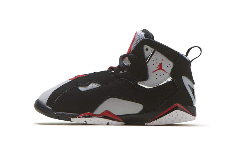 Кроссовки Jordan True Flight для малышей TD
Кроссовки Jordan True Flight для малышей TD