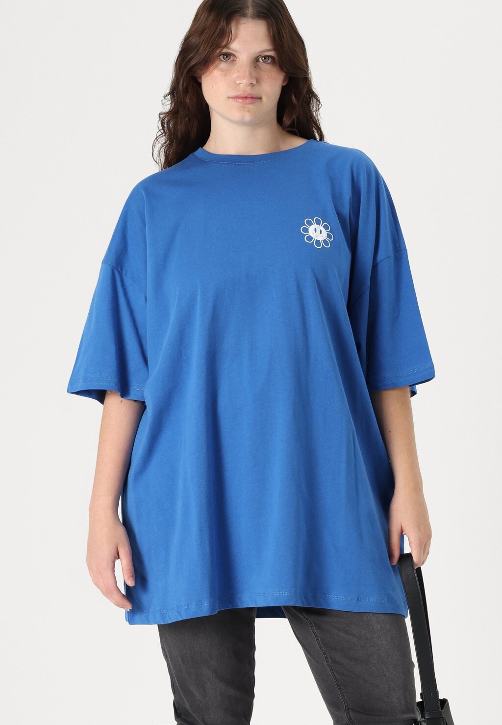 Джинсы облегающие NMCALLIE Noisy May, серый деним
Джинсы облегающие NMCALLIE Noisy May, серый деним