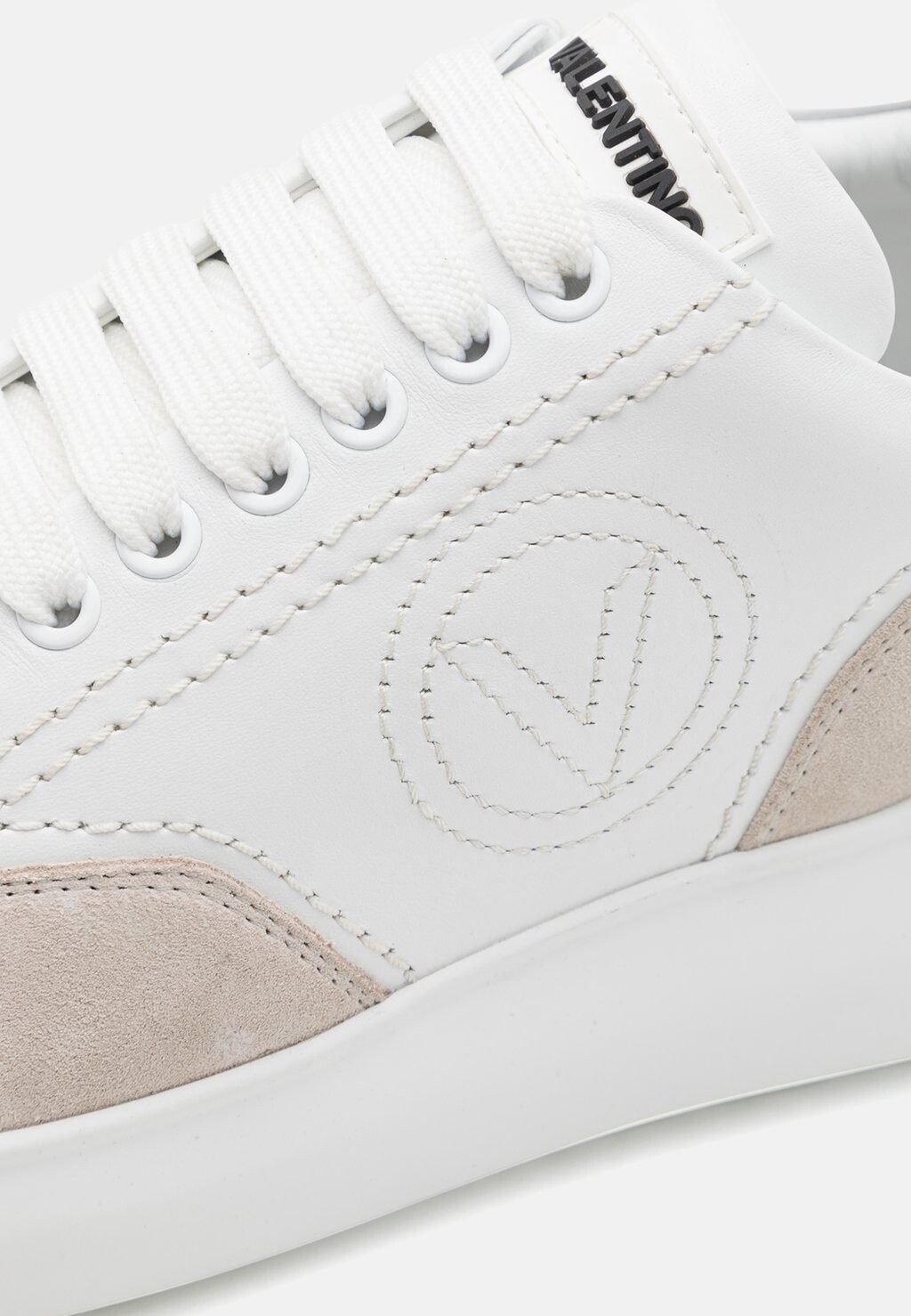 Кроссовки BOUNCE Valentino, белый
Кроссовки BOUNCE Valentino, белый