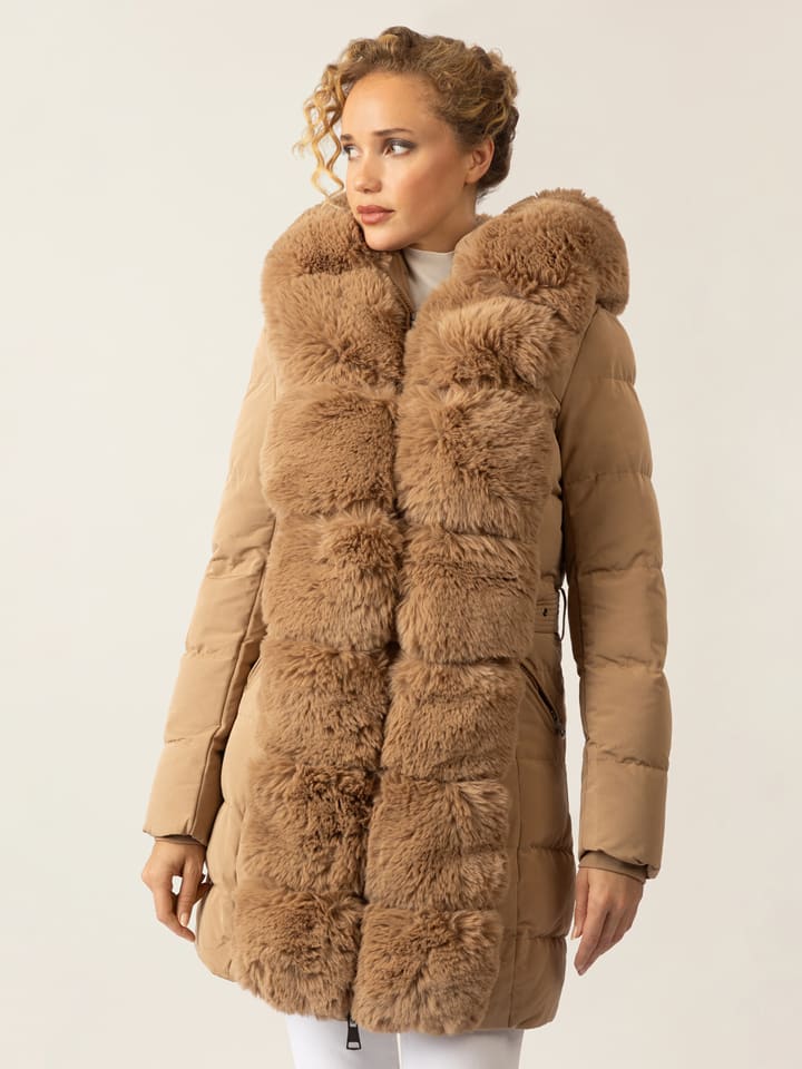 Пуховик APART, кэмел
Пуховик APART, кэмел