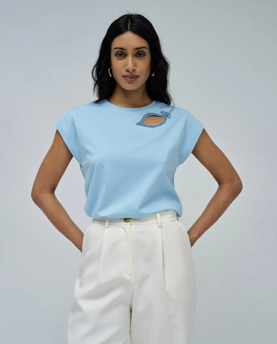 Женская футболка с деталями на груди Salsa Jeans, синий
Женская футболка с деталями на груди Salsa Jeans, синий