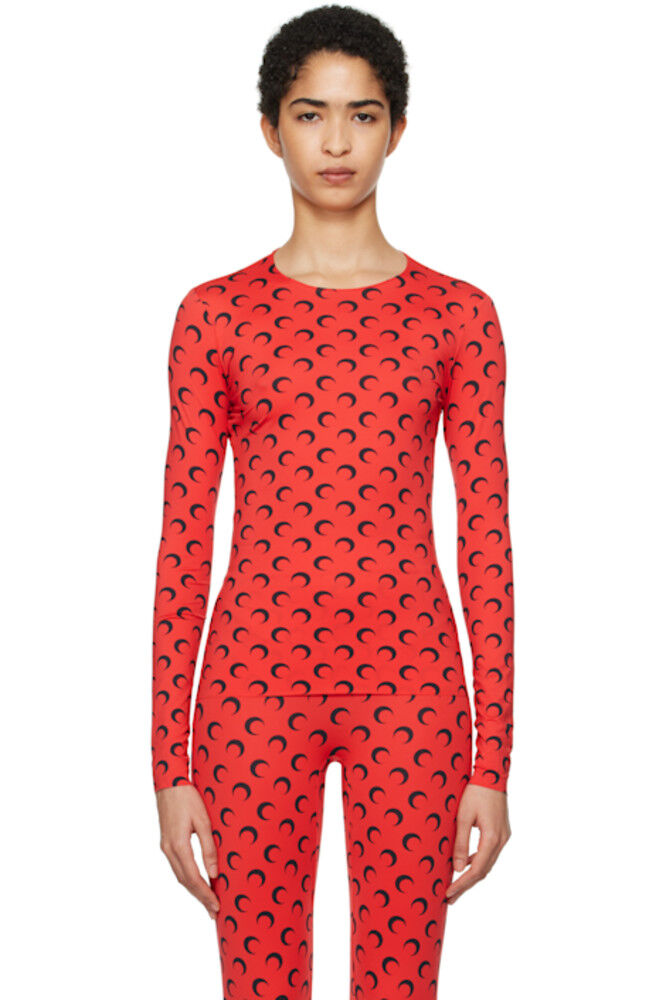 Красная футболка с круглым вырезом из переработанной луны Marine Serre
Красная футболка с круглым вырезом из переработанной луны Marine Serre