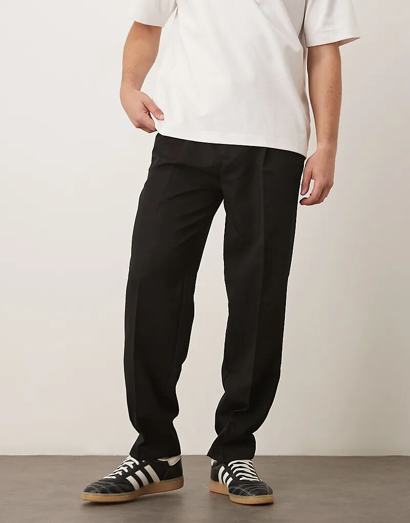 Зауженные брюки свободного кроя со складкой спереди ASOS DESIGN черного цвета
Зауженные брюки свободного кроя со складкой спереди ASOS DESIGN черного цвета