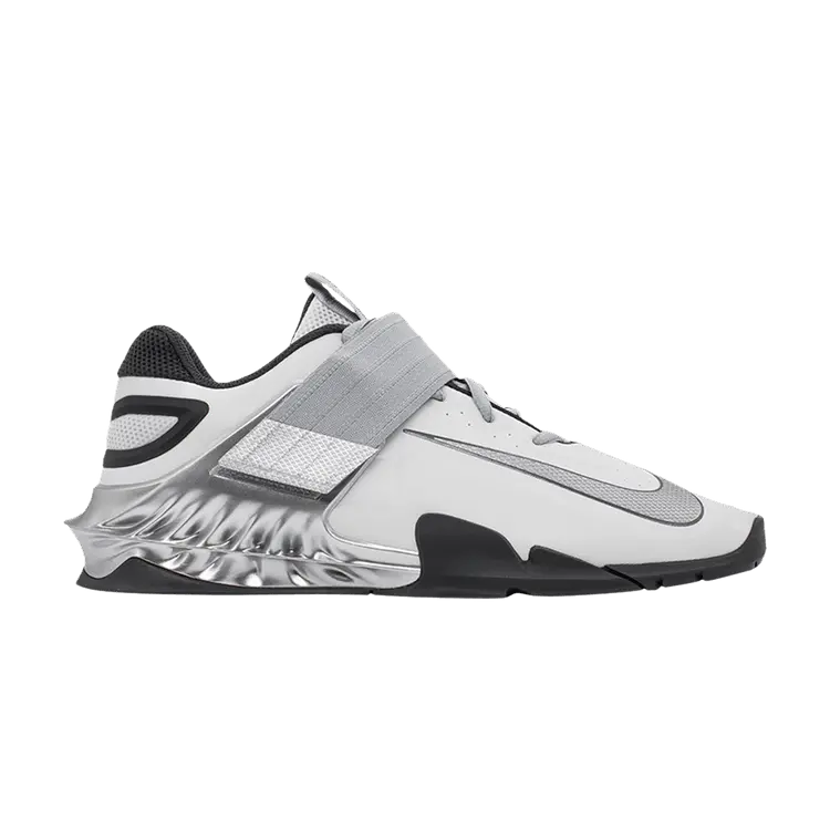 Кроссовки Nike Savaleos SE, Photon Dust Silver
Кроссовки Nike Savaleos SE, Photon Dust Silver