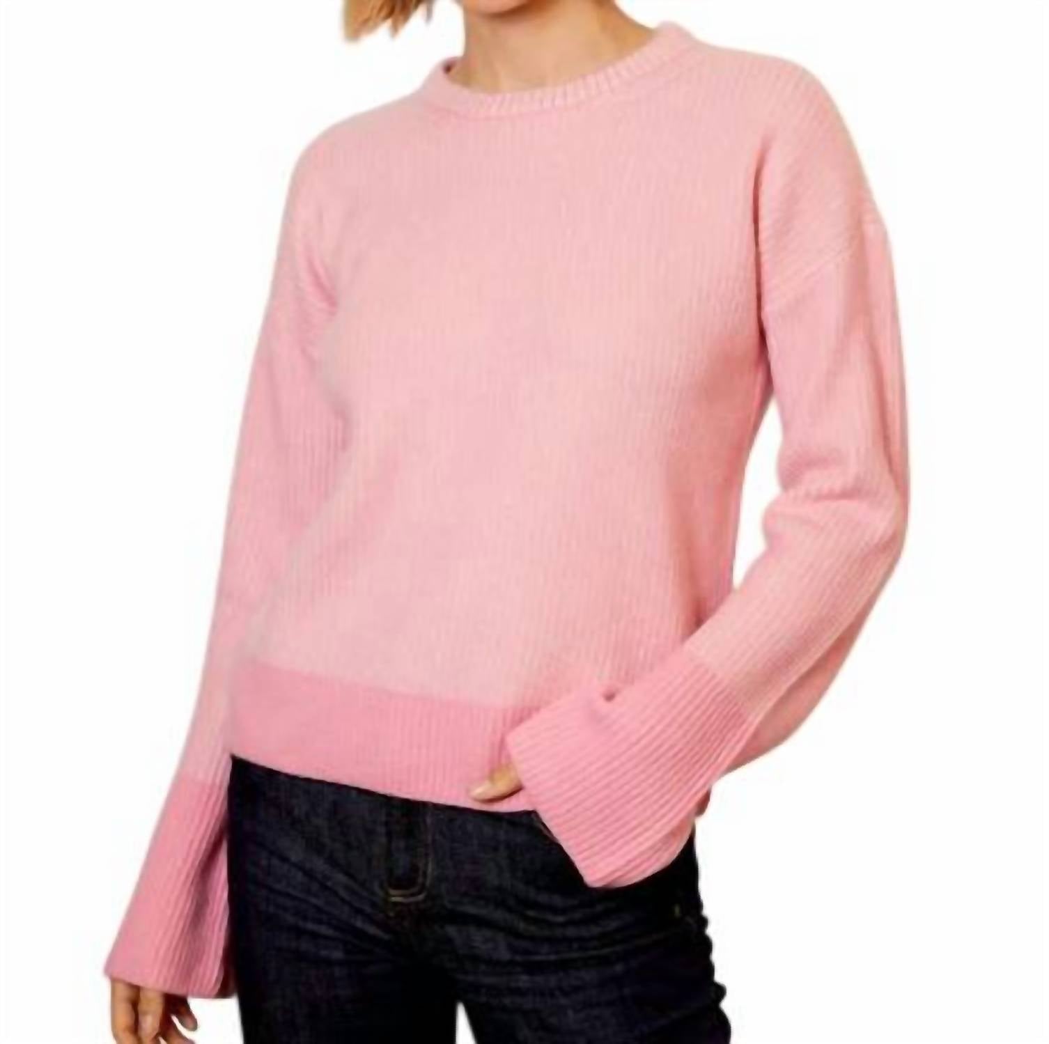 Двухцветный свитер из кашемира «Бриошь» в сочетании с клубничным льдом Design History, цвет strawberry ice combo
Двухцветный свитер из кашемира «Бриошь» в сочетании с клубничным льдом Design History, цвет strawberry ice combo