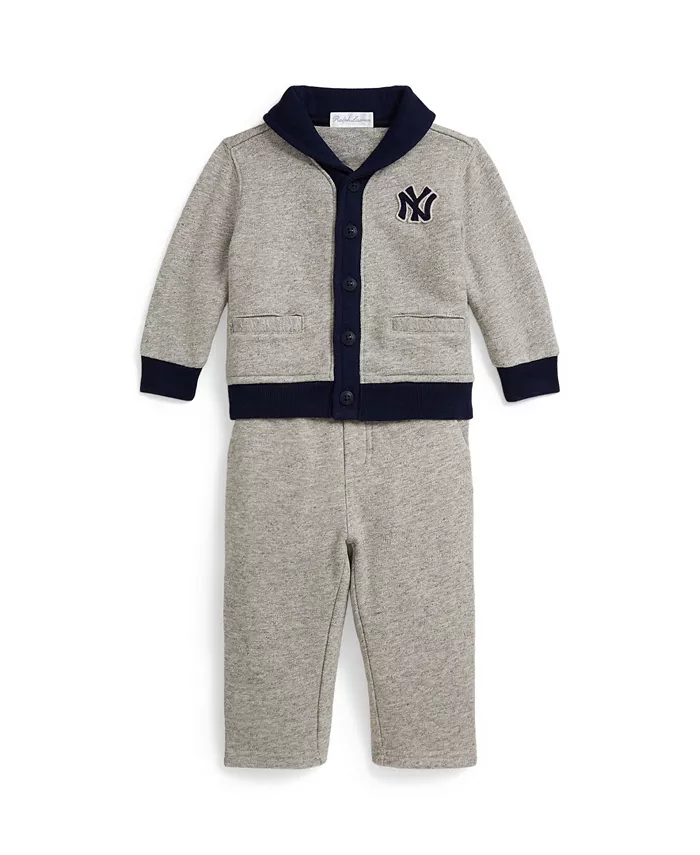 Детский комплект для мальчиков из двух предметов: кардиган и штаны в винтажном стиле Yankees из флиса Polo Ralph Lauren, серый
Детский комплект для мальчиков из двух предметов: кардиган и штаны в винтажном стиле Yankees из флиса Polo Ralph Lauren, серый