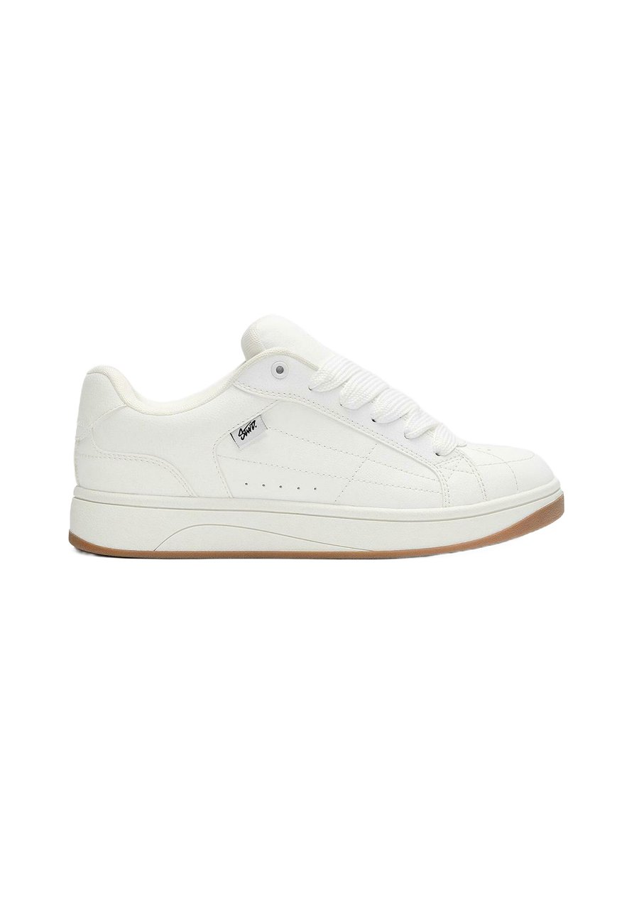 Кроссовки PULL&BEAR Trainers, White
Кроссовки PULL&BEAR Trainers, White