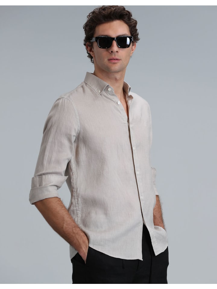 Рубашка PITAYA в цвете BEIGE Lufian
Рубашка PITAYA в цвете BEIGE Lufian