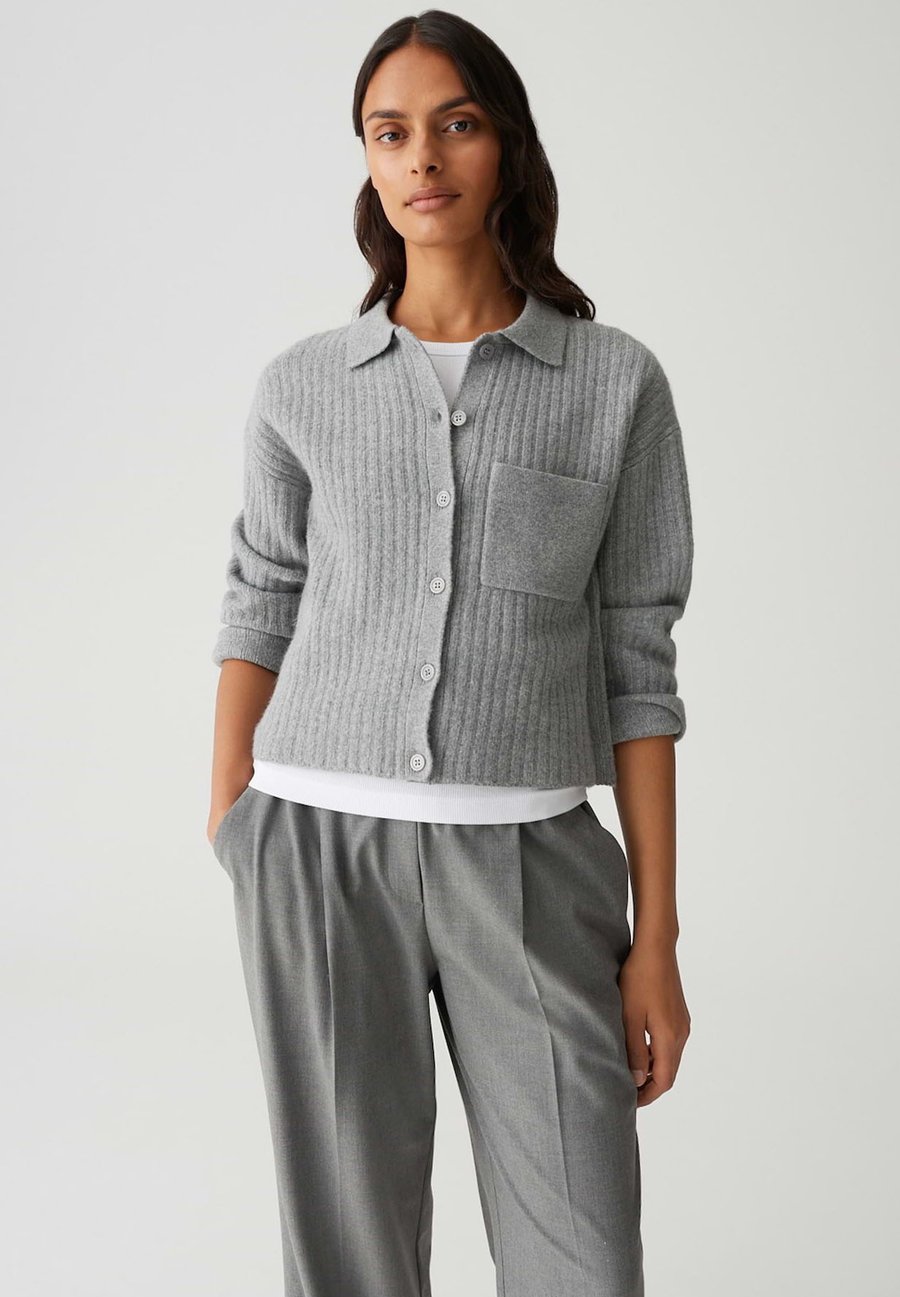 Кардиган OPUS SLIM FIT RIB, Hazy Fog Melange/Grey
Кардиган OPUS SLIM FIT RIB, Hazy Fog Melange/Grey