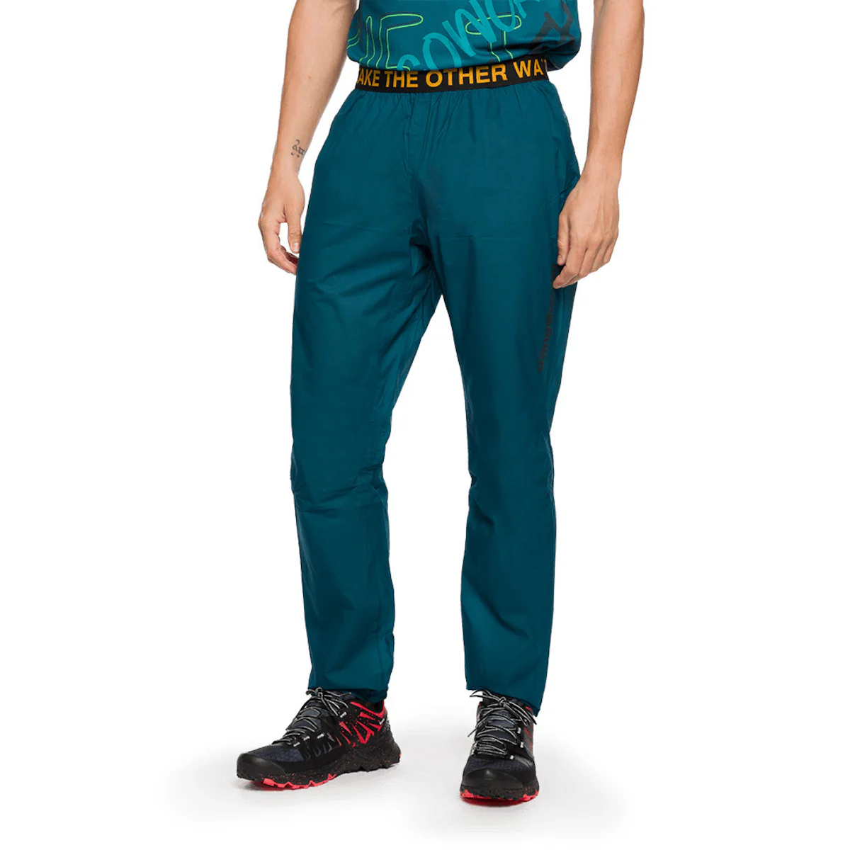 Длинные брюки унисекс Combal Trangoworld, цвет Verde azulado
Длинные брюки унисекс Combal Trangoworld, цвет Verde azulado