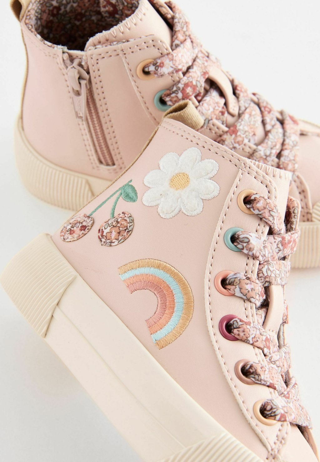 Кроссовки REGULAR FIT CHUNKY Next, бежевый
Кроссовки REGULAR FIT CHUNKY Next, бежевый