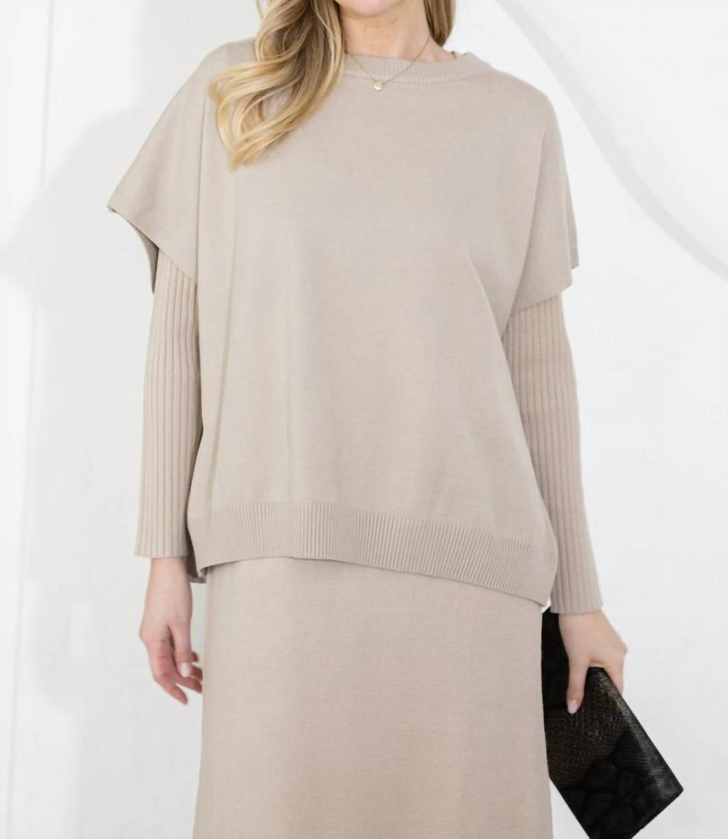 Вязаный жилет-водолазка Sophie цвета хаки Joh
Вязаный жилет-водолазка Sophie цвета хаки Joh