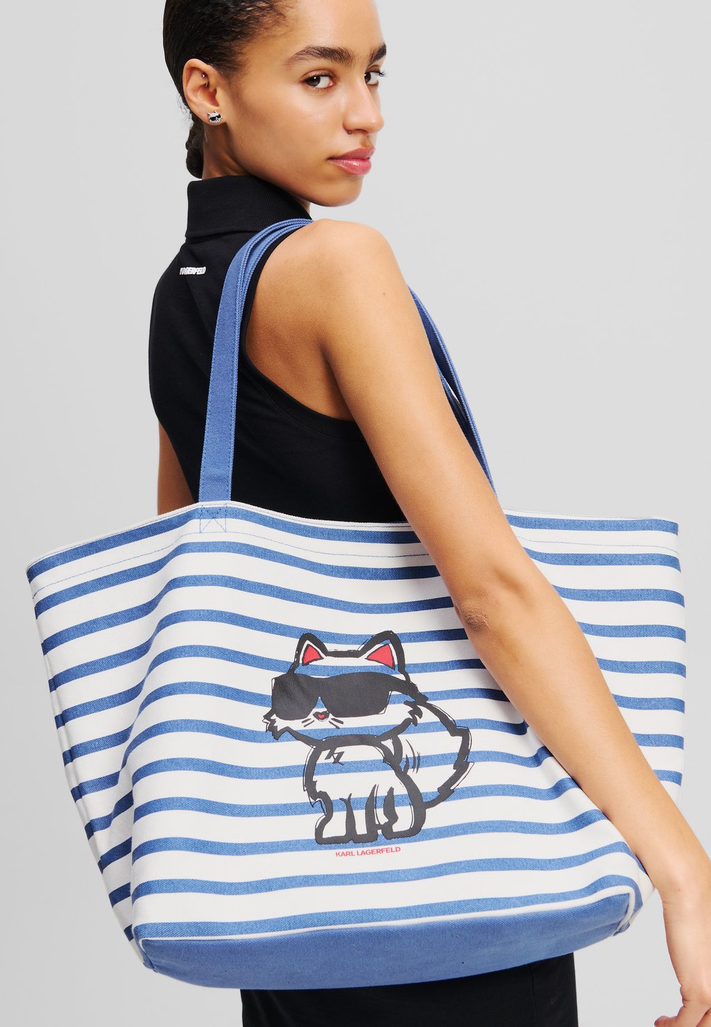 Сумка KARL LAGERFELD, синий
Сумка KARL LAGERFELD, синий
