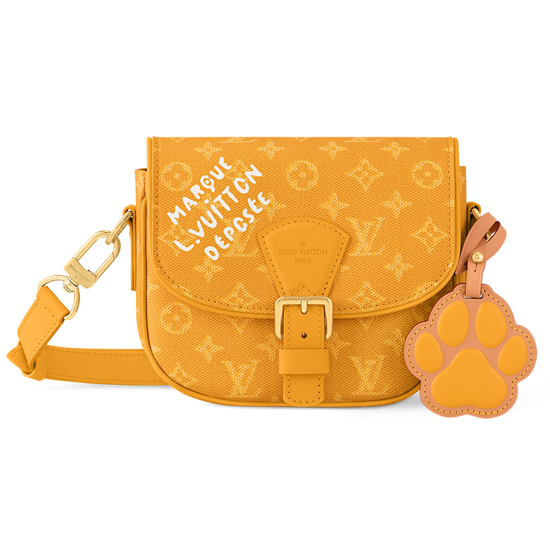 LOUIS VUITTON Жёлтый мессенджер Монсури
LOUIS VUITTON Жёлтый мессенджер Монсури