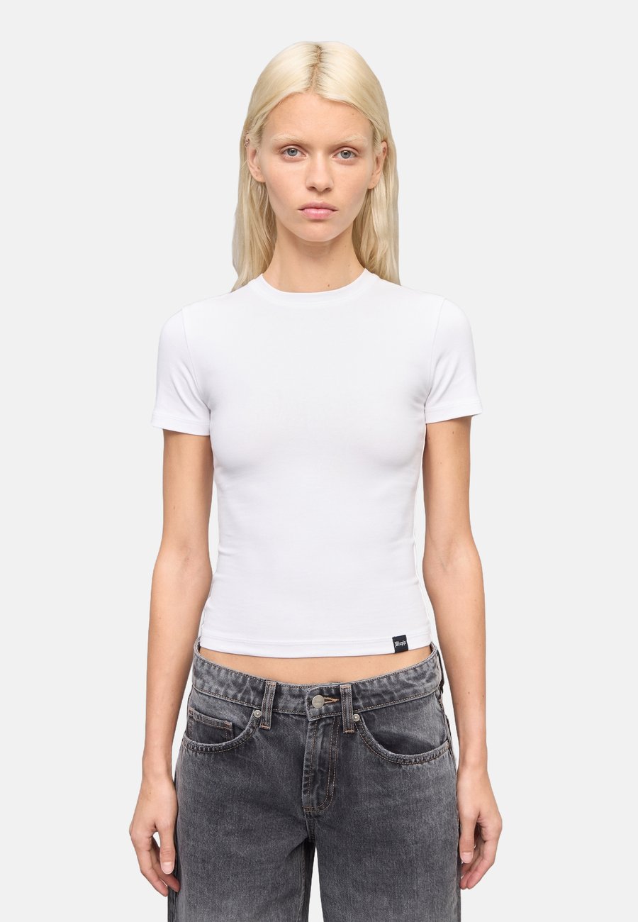 Футболка UTOPJA Basic T-shirt, Optical White/White, Белый, Футболка UTOPJA Basic T-shirt, Optical White/White
Футболка UTOPJA Basic T-shirt, Optical White/White, Белый, Футболка UTOPJA Basic T-shirt, Optical White/White