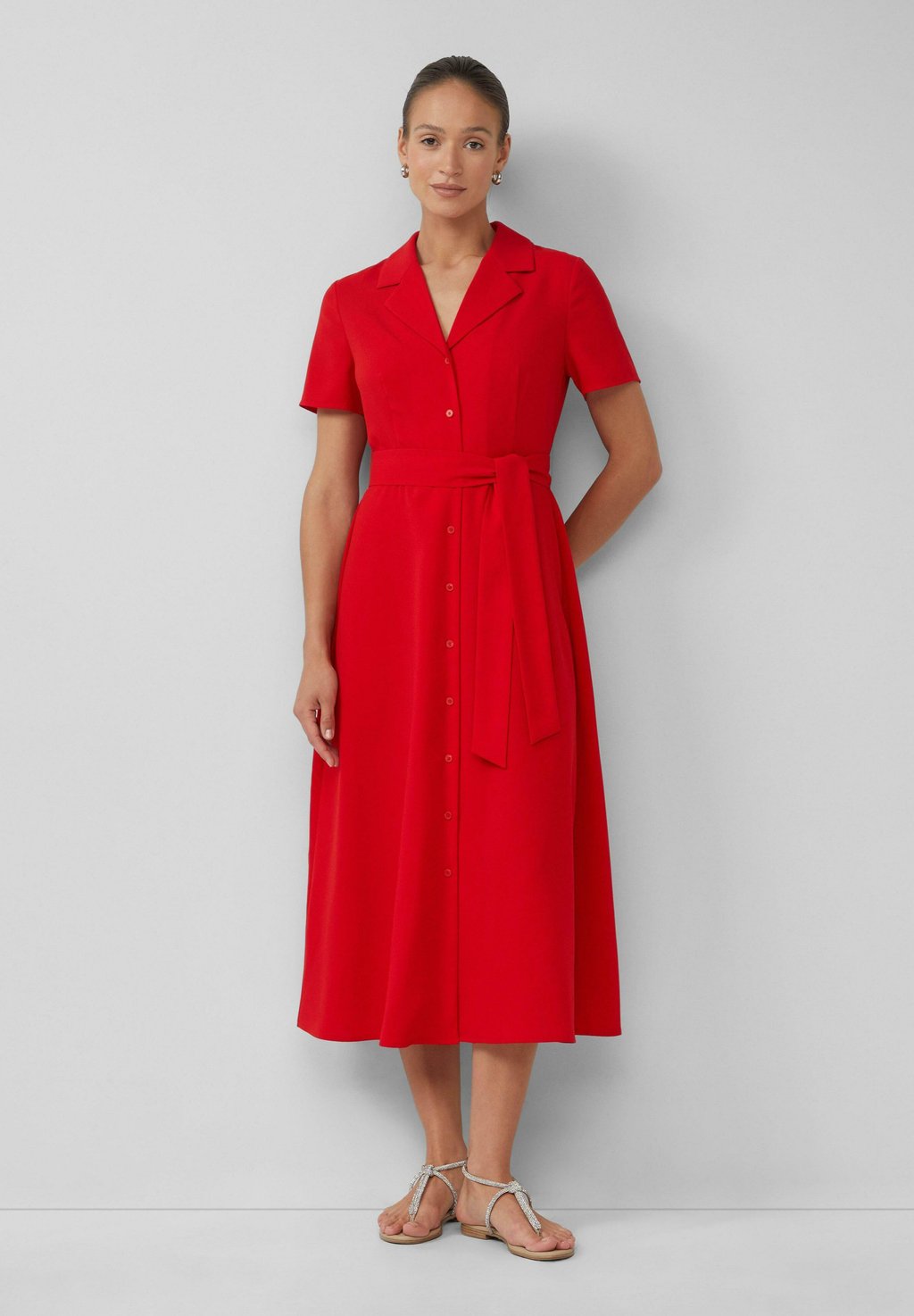 Платье-рубашка MIT BINDEGÜRTEL s.Oliver BLACK LABEL, красный
Платье-рубашка MIT BINDEGÜRTEL s.Oliver BLACK LABEL, красный