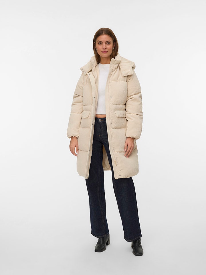 Vero Moda Зимнее пальто из вельвета "DEBRA FIE" бежевого цвета
Vero Moda Зимнее пальто из вельвета "DEBRA FIE" бежевого цвета