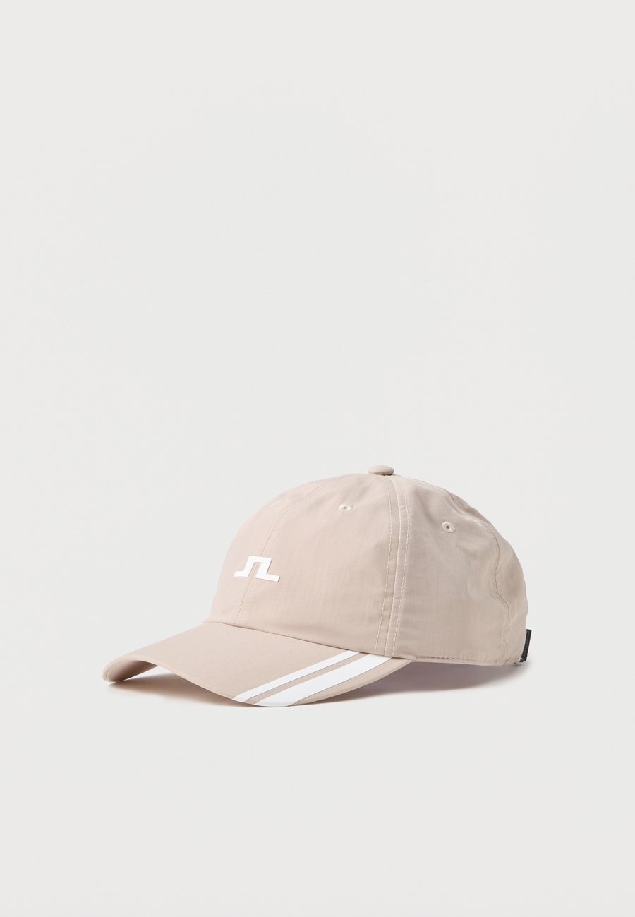 Бейсболка J.LINDEBERG Sports FELIX, Beige
Бейсболка J.LINDEBERG Sports FELIX, Beige