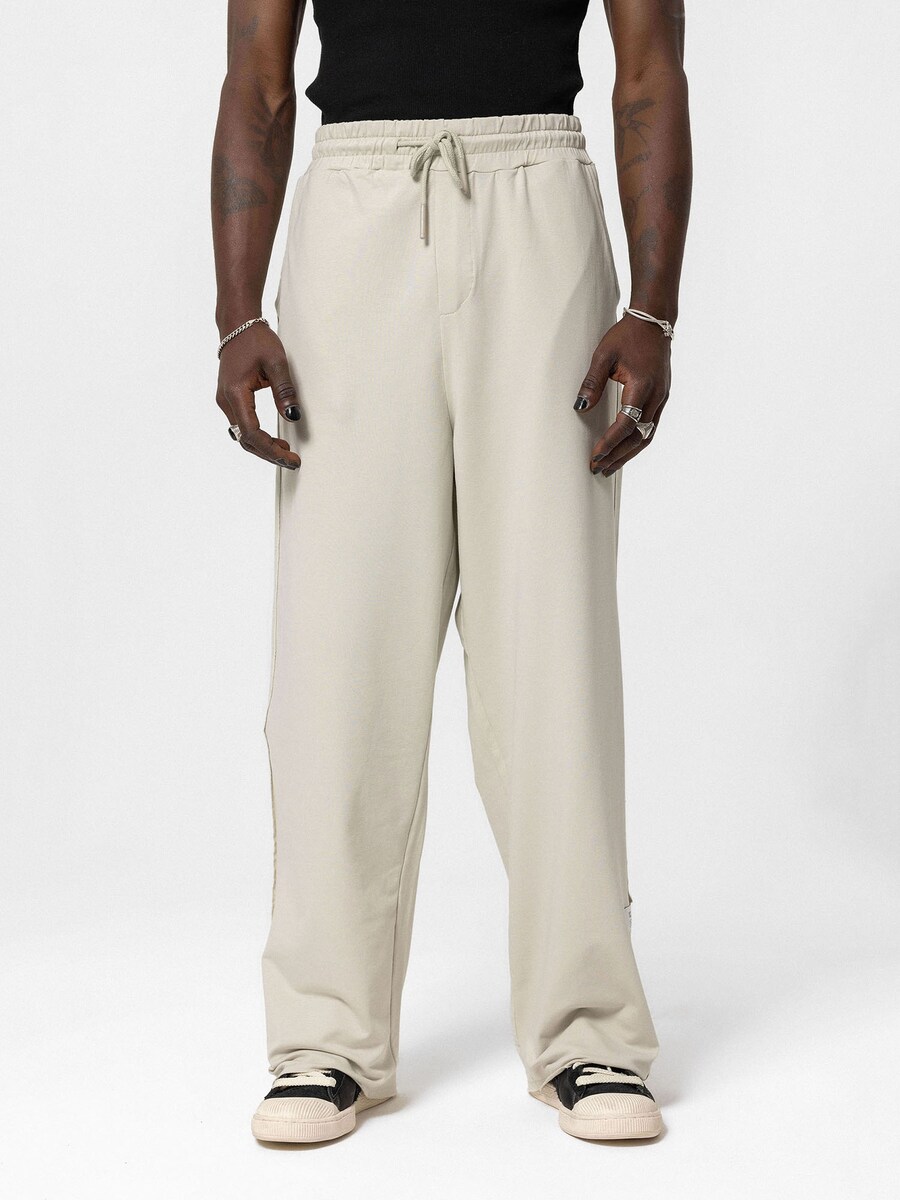 Тканевые брюки VAMOS CLO Loose fit Pants Calvados, серо-бежевый
Тканевые брюки VAMOS CLO Loose fit Pants Calvados, серо-бежевый