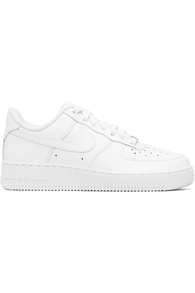 Nike Белые кроссовки Air Force 1 '07
Nike Белые кроссовки Air Force 1 '07