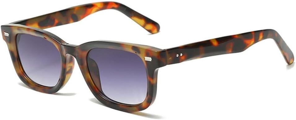 Женские солнцезащитные очки с градиентным покрытием UV400, мужские очки с заклепками для занятий спортом на открытом воздухе, бега и езды на велосипеде Generic, Leopard Grey
Женские солнцезащитные очки с градиентным покрытием UV400, мужские очки с заклепками для занятий спортом на открытом воздухе, бега и езды на велосипеде Generic, Leopard Grey