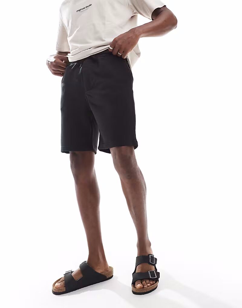 Трикотажные шорты Brave Soul черного цвета
Трикотажные шорты Brave Soul черного цвета