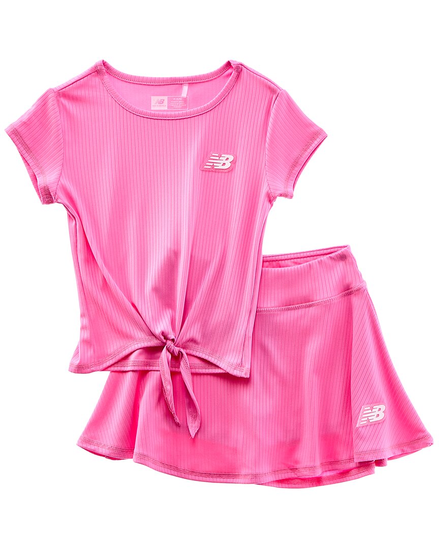 Комплект New Balance из двух предметов: футболка в рубчик и самокат, розовый
Комплект New Balance из двух предметов: футболка в рубчик и самокат, розовый