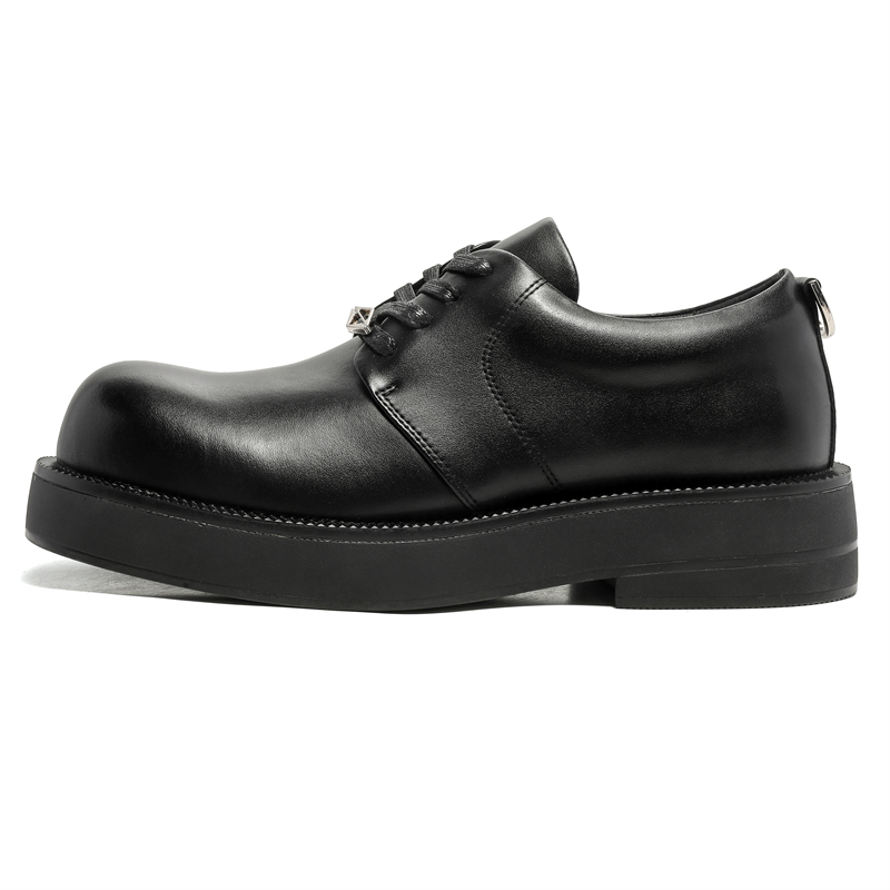 Мужские повседневные туфли Medd черные
Мужские повседневные туфли Medd черные