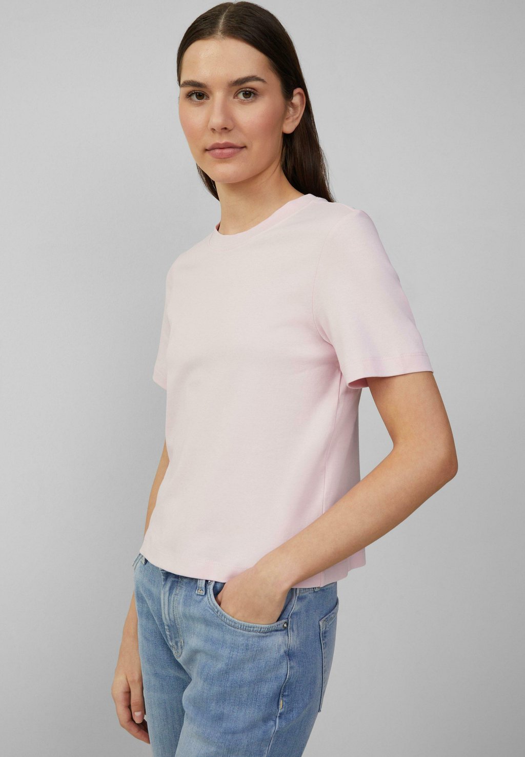 Базовая футболка s.Oliver, светло-розовый 
Базовая футболка s.Oliver, светло-розовый