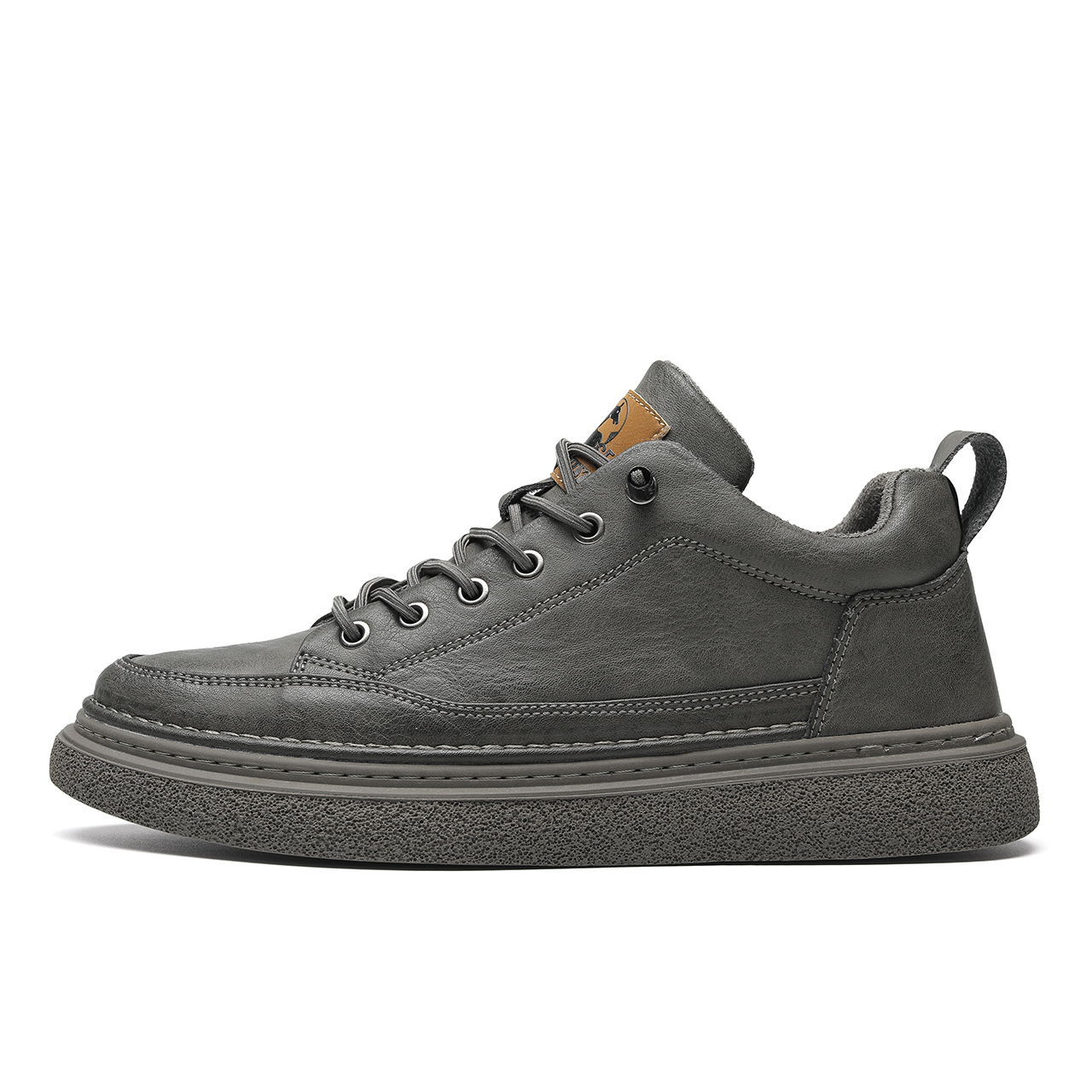 Мужские повседневные туфли Mid top HLA, черный/коричневый
Мужские повседневные туфли Mid top HLA, черный/коричневый
