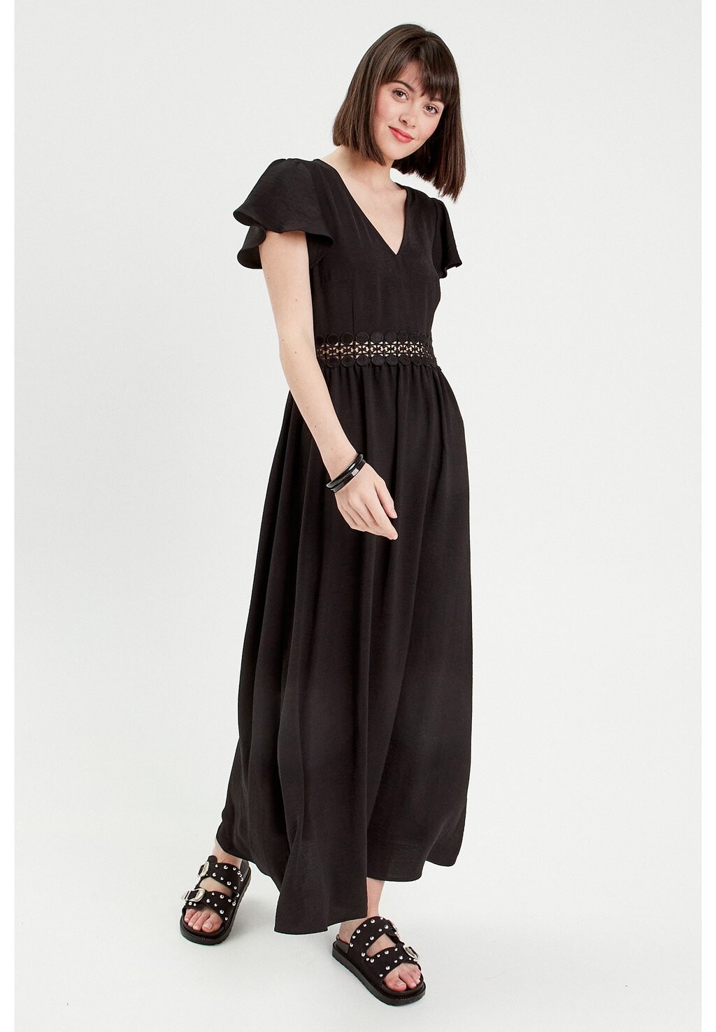 Платье макси LANGES AUSGESTELLTES NECKHOLDER Cache Cache, черный
Платье макси LANGES AUSGESTELLTES NECKHOLDER Cache Cache, черный