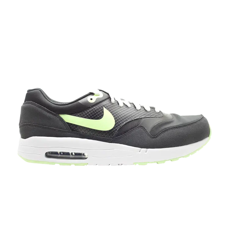 Кроссовки Nike Air Maxim 1+, черный
Кроссовки Nike Air Maxim 1+, черный