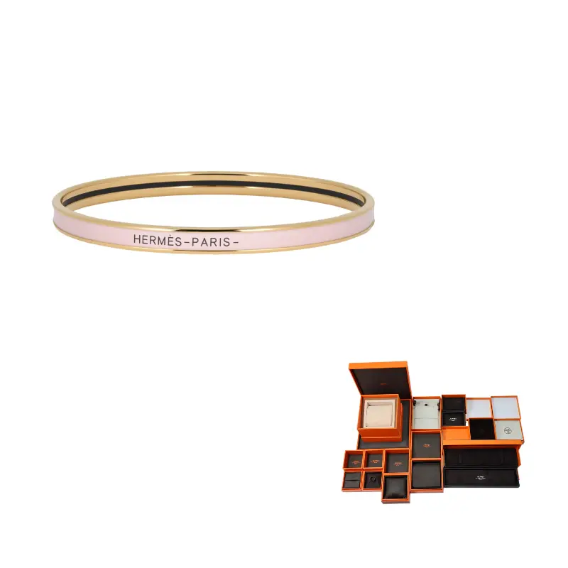 Эмалевые браслеты для женщин Gold HERMES, розовый
Эмалевые браслеты для женщин Gold HERMES, розовый