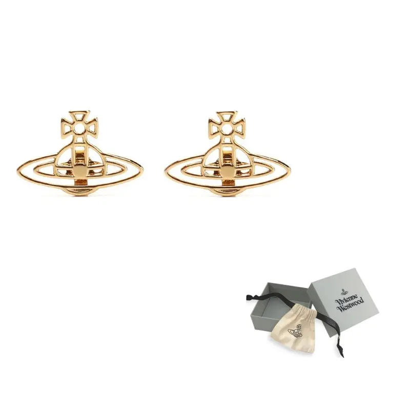 Латунные гвоздики для женщин Vivienne Westwood
Латунные гвоздики для женщин Vivienne Westwood