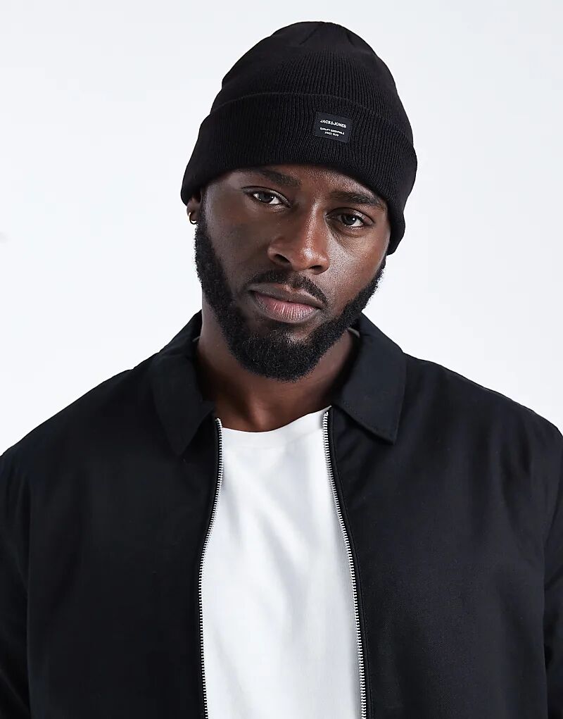 Шапочка Jack & Jones черного цвета
Шапочка Jack & Jones черного цвета