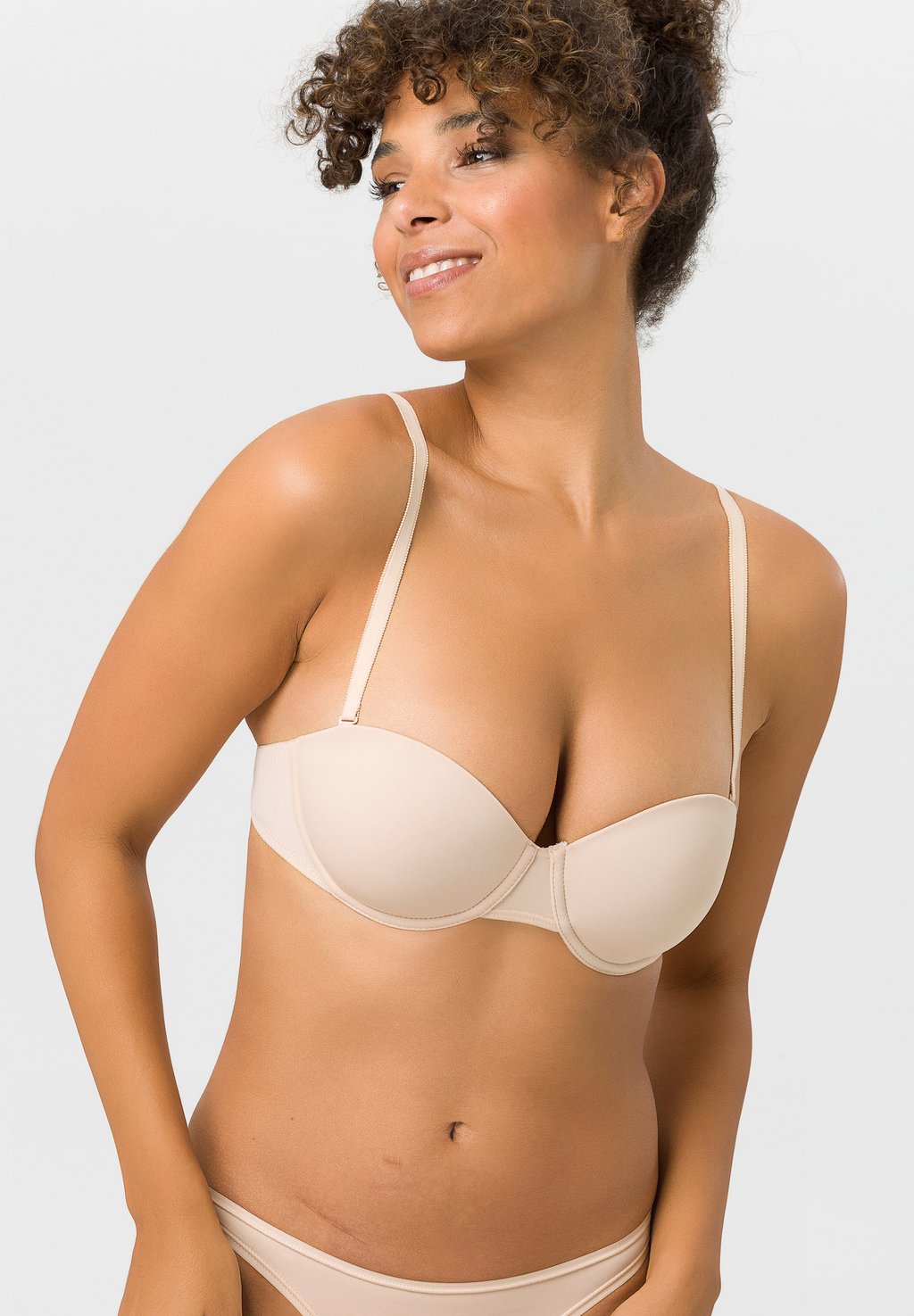 Многофункциональный бюстгальтер / Без бретелек SOFT WDP BeeDees, бежевый
Многофункциональный бюстгальтер / Без бретелек SOFT WDP BeeDees, бежевый