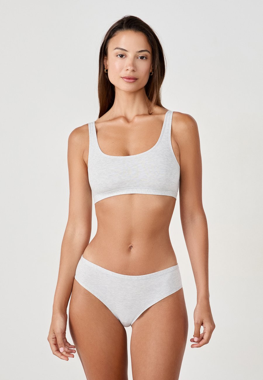 Бюстье Etam Bustier, Gris Clair/Light Grey
Бюстье Etam Bustier, Gris Clair/Light Grey