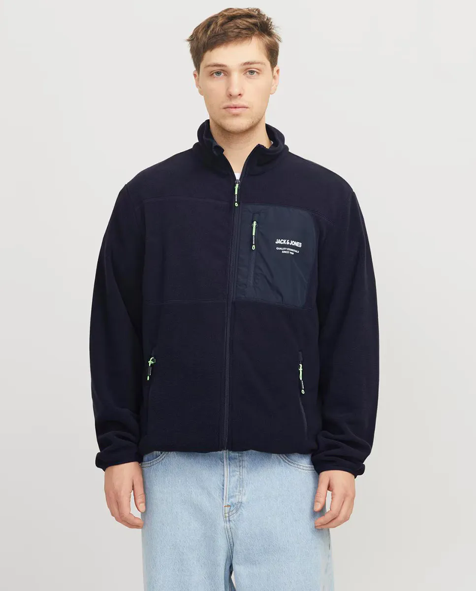 Мужская флисовая куртка с передними карманами и логотипом сбоку Jack & Jones, синий
Мужская флисовая куртка с передними карманами и логотипом сбоку Jack & Jones, синий