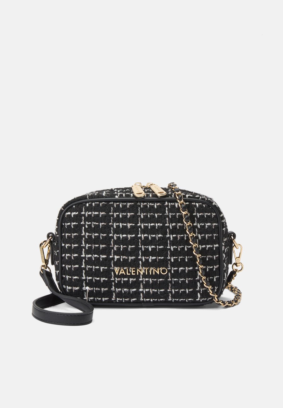 Клатч Valentino Bags Clutch, Nero/Multicolor/Black
Клатч Valentino Bags Clutch, Nero/Multicolor/Black