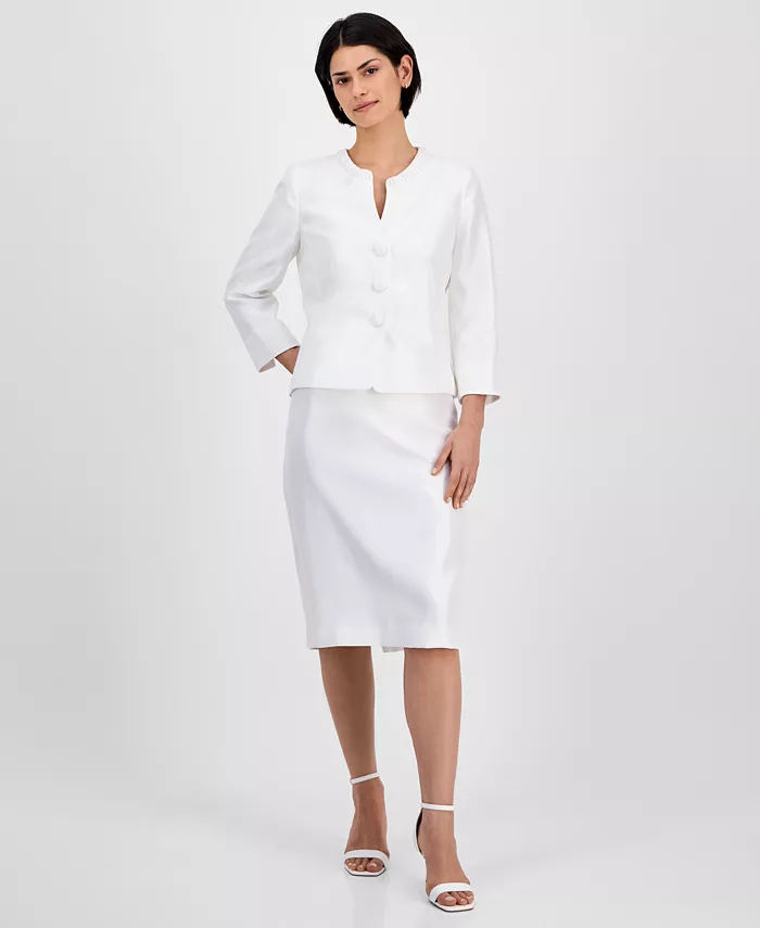 Женский жакет без воротника с тремя пуговицами и рукавом 3/4 & облегающая юбка-клеш Le Suit, белый 
Женский жакет без воротника с тремя пуговицами и рукавом 3/4 & облегающая юбка-клеш Le Suit, белый