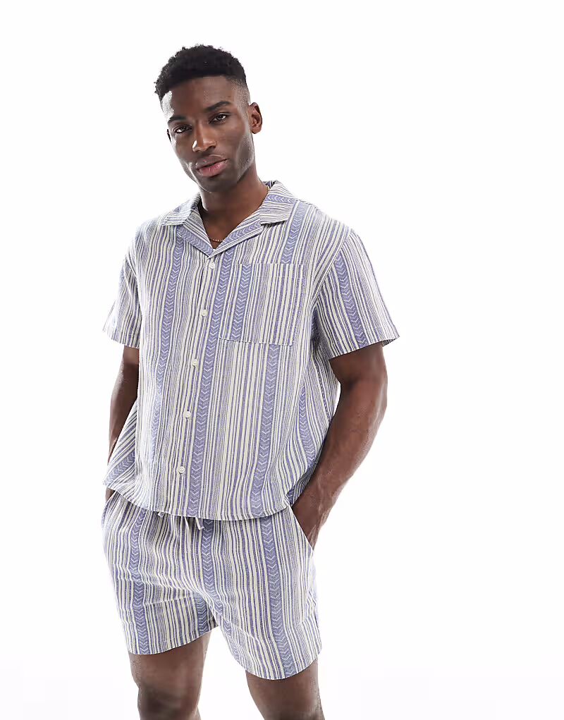 Рубашка с воротником-стойкой из жаккарда Another Influence синего цвета
Рубашка с воротником-стойкой из жаккарда Another Influence синего цвета