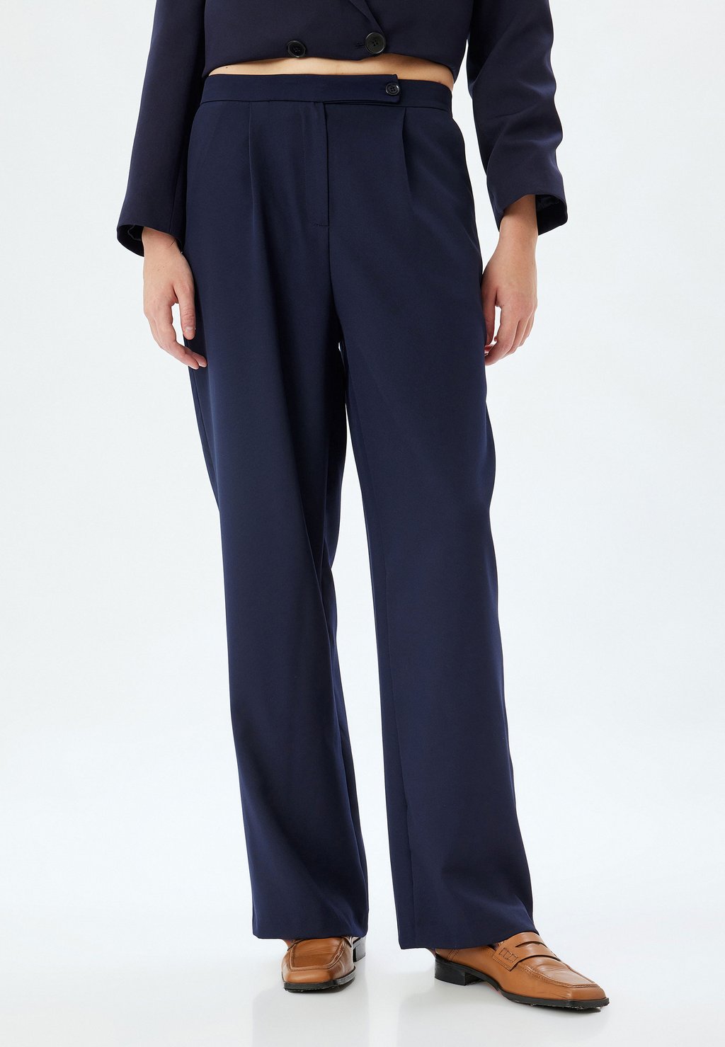 Брюки CARROT FIT Koton, темно-синий
Брюки CARROT FIT Koton, темно-синий