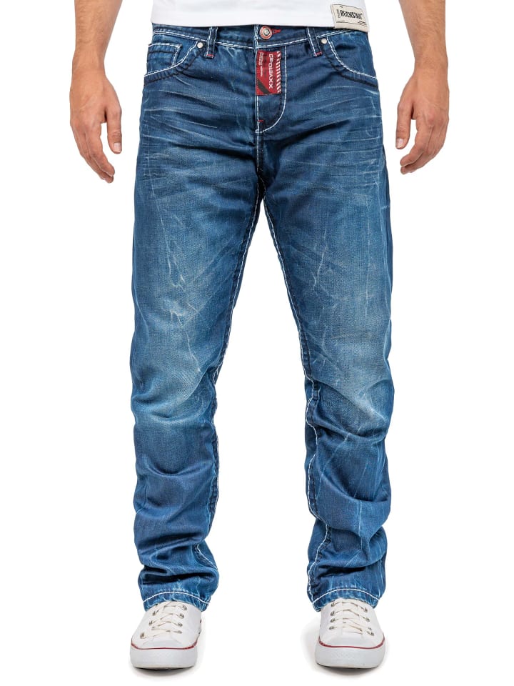 Джинсы синего цвета Cipo & Baxx
Джинсы синего цвета Cipo & Baxx