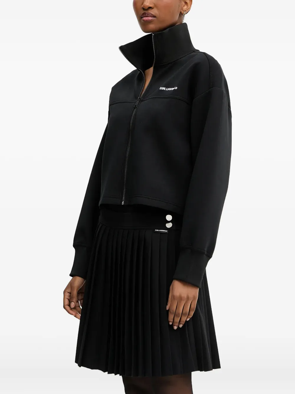 Толстовка на молнии с вышитым логотипом KARL LAGERFELD, черный
Толстовка на молнии с вышитым логотипом KARL LAGERFELD, черный
