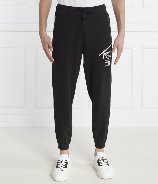 Штаны спортивные Tommy Jeans Regular Fit с логотипом, черный
Штаны спортивные Tommy Jeans Regular Fit с логотипом, черный
