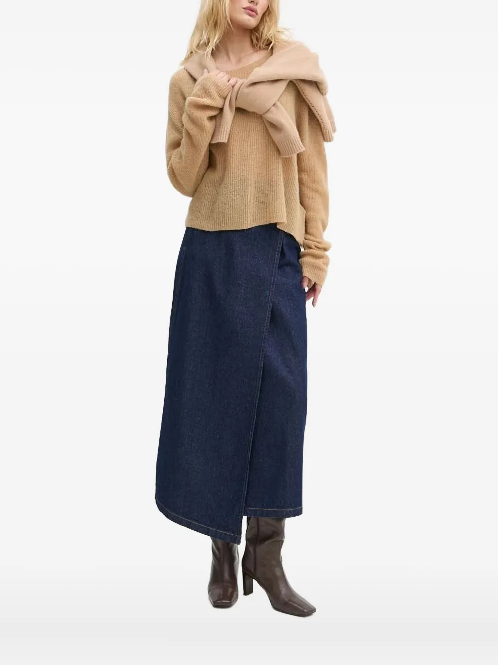 Свитер с длинными рукавами из ребристой вязки Drykorn, коричневый
Свитер с длинными рукавами из ребристой вязки Drykorn, коричневый