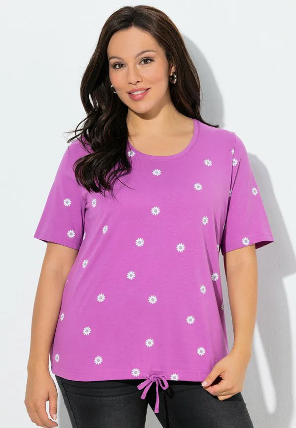 Футболка с короткими рукавами и завязками с принтом «ромашки» Ulla Popken, Purple Crocus, Фиолетовый, Футболка с короткими рукавами и завязками с принтом «ромашки» Ulla Popken, Purple Crocus
Футболка с короткими рукавами и завязками с принтом «ромашки» Ulla Popken, Purple Crocus, Фиолетовый, Футболка с короткими рукавами и завязками с принтом «ромашки» Ulla Popken, Purple Crocus